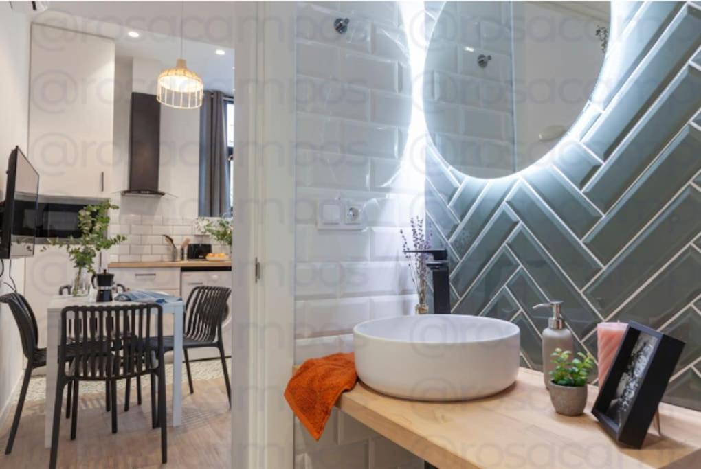 Al5 Seaside Bliss-Stylish Loft Steps From Malvarrosa Valencia Exterior photo